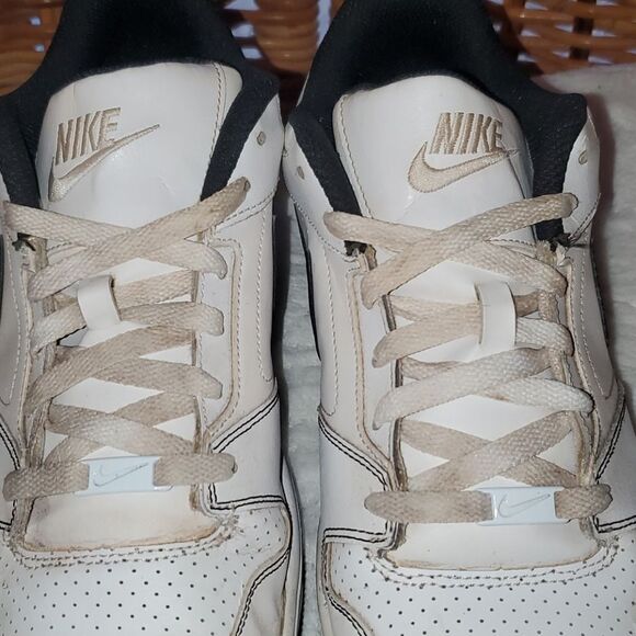 Nike Prestige White Black Swoosh Soles Shoes 11 - Picture 8 of 12